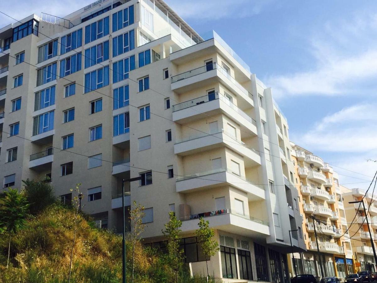 Melody Apartment Vlore Luaran gambar